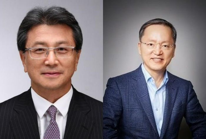 삼성전자 정현호 부회장(왼쪽)과 박학규 사장